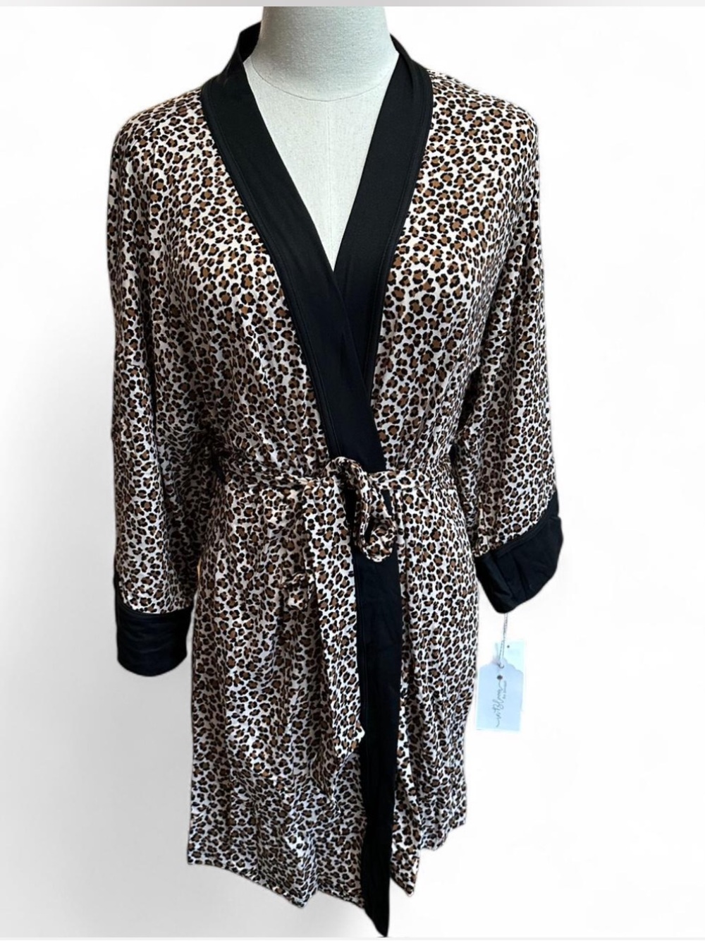 *NWT* IN BLOOM by JONQUIL Natural Leopard Print Robe with Tie Belt — XS